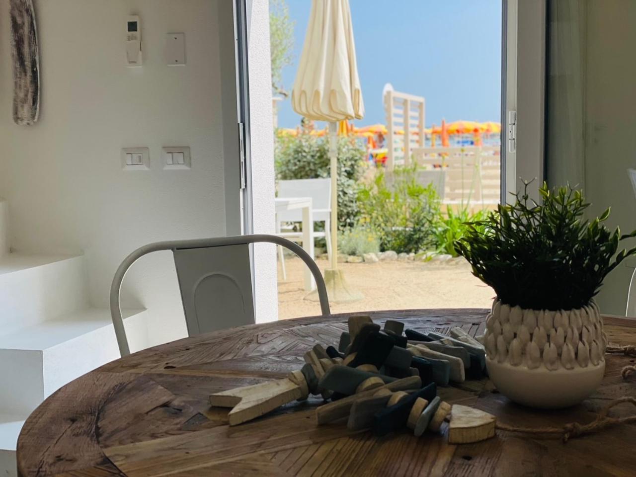 Villa Le Agavi Luxory Beach Surfhouse 벨레지아아지마리나 외부 사진