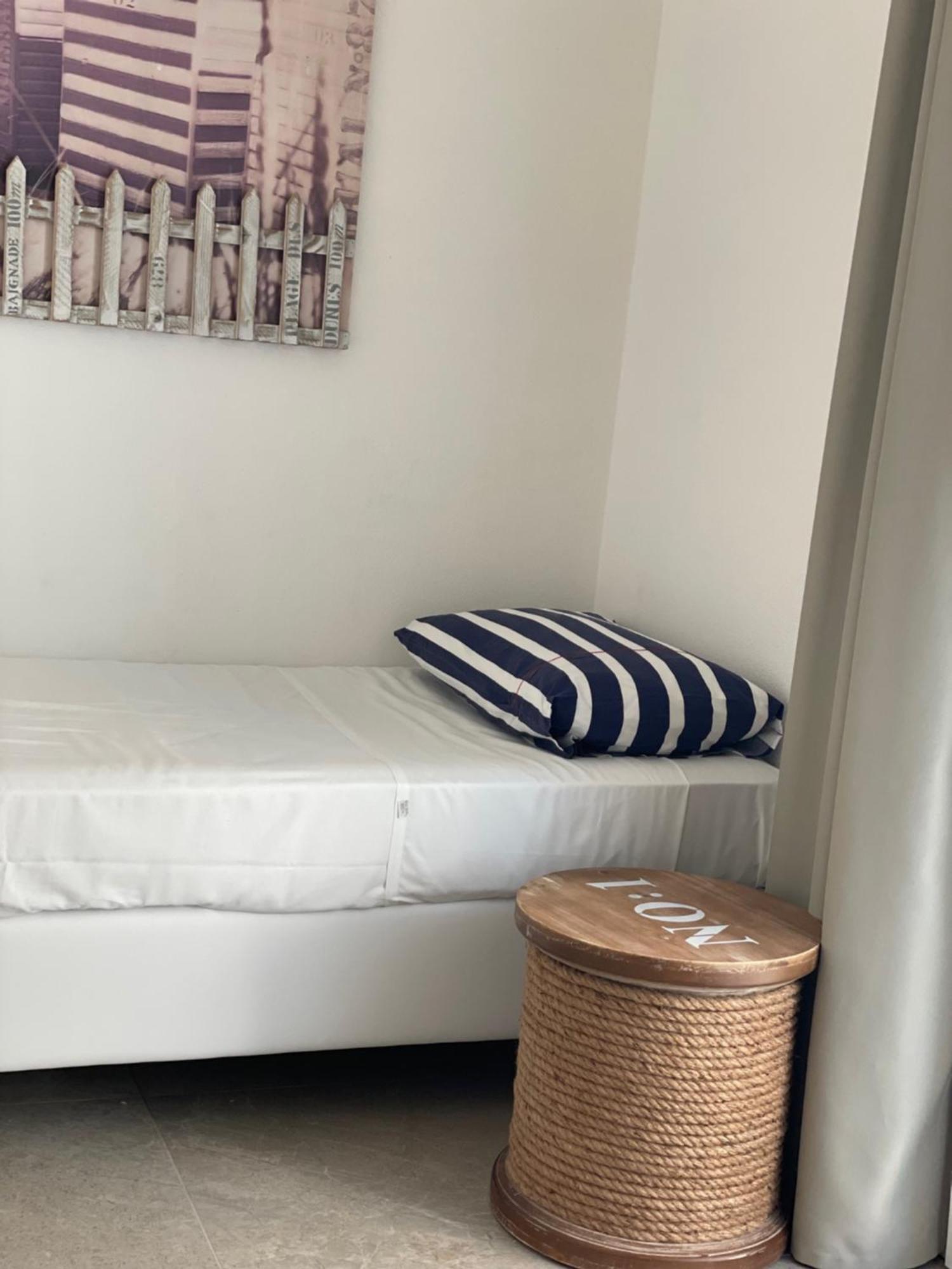 Villa Le Agavi Luxory Beach Surfhouse 벨레지아아지마리나 객실 사진